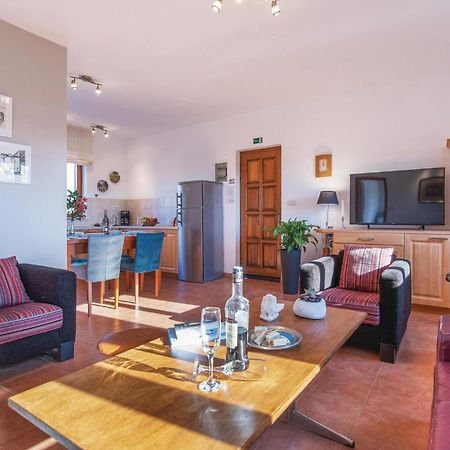 Beautiful Home In Bale With Kitchen Exteriör bild